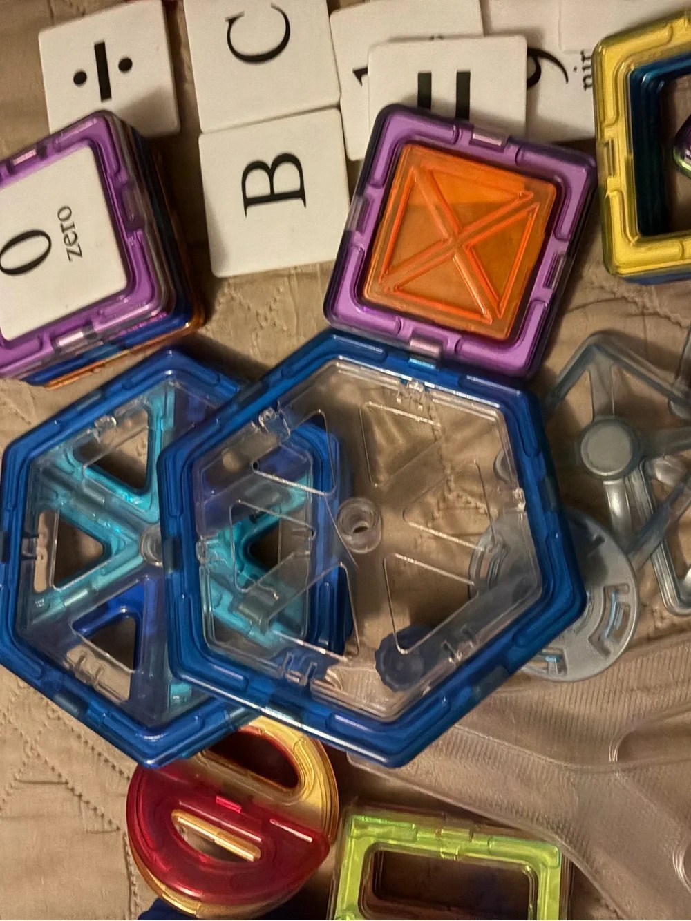 Magnetic Building Tile Set - Multicolor Creative Blocks